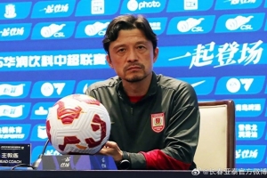 开云App-亚泰做客大连迎新“东北德比” 谢晖故地重游认为比赛注定精彩