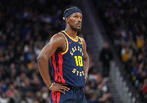 开云移动端-巴特勒今日12中5得11分6板 过去10场作为对手面对热火4胜6负