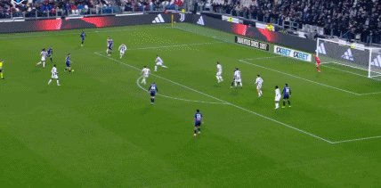 1741563276348040683.gif 尤文.gif